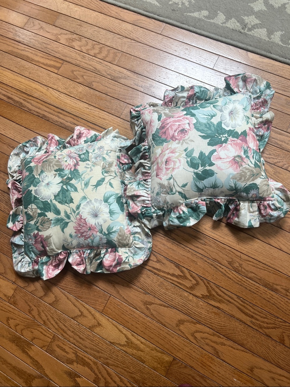 Waverly Floral Ruffled Square Throw Pillows Pair in Green and Pink - Picture 4 of 5